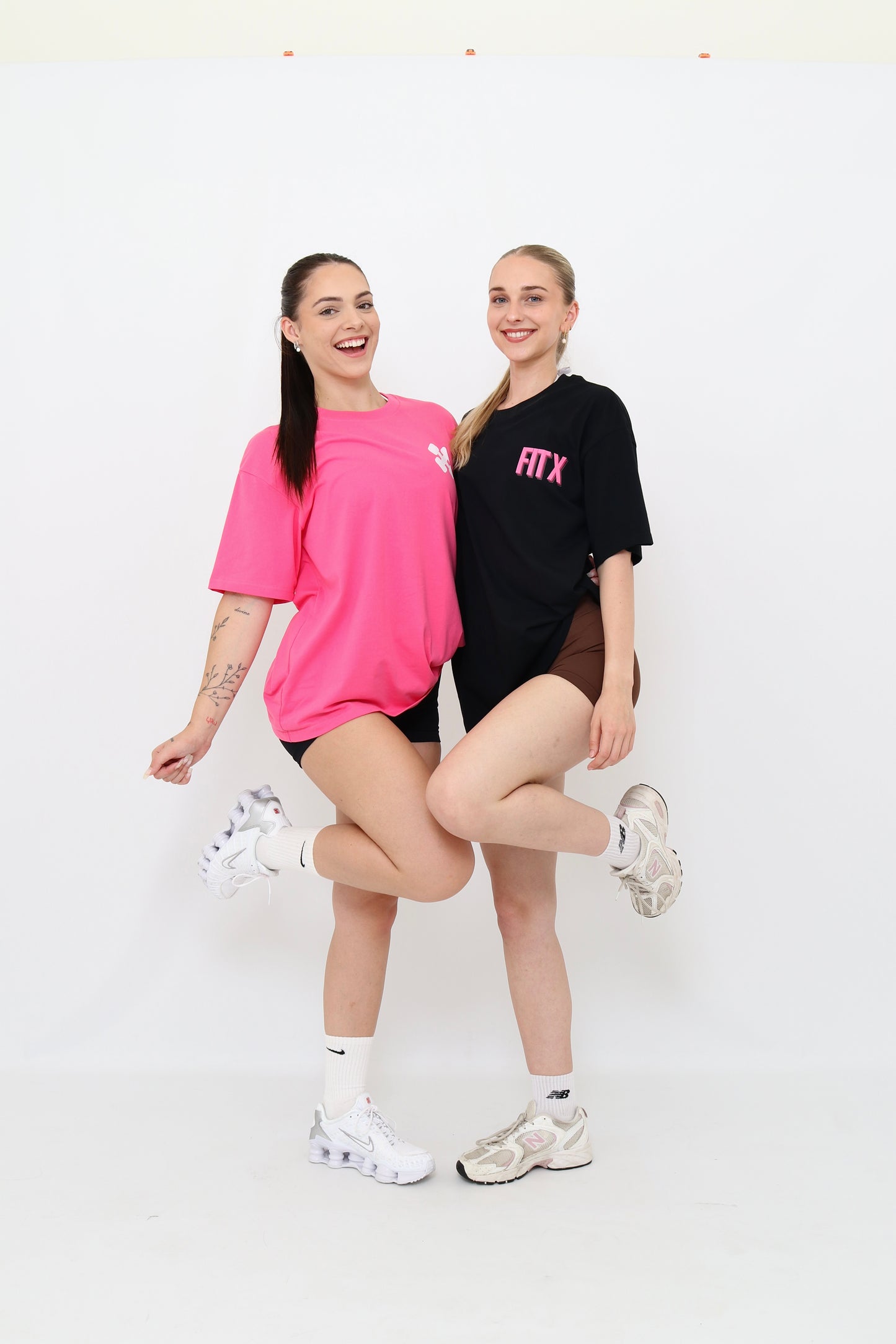 black oversized tee
